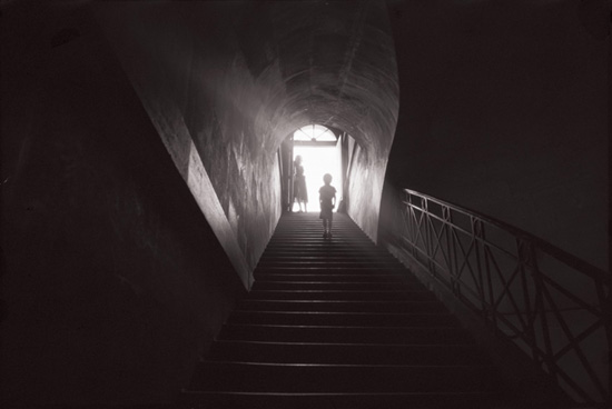 vignette oeuvre Antoni Taul&eacute; - Tunnel